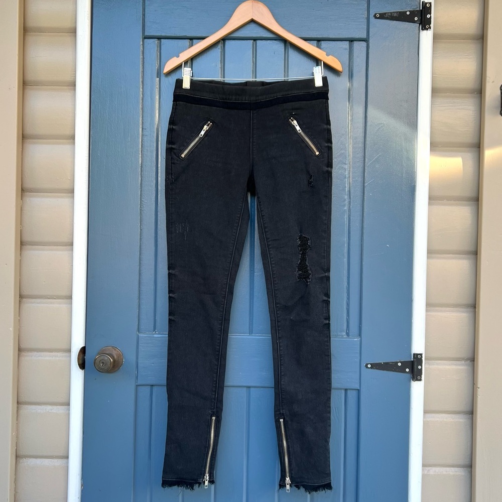 Sold! - Picture 2 of 10